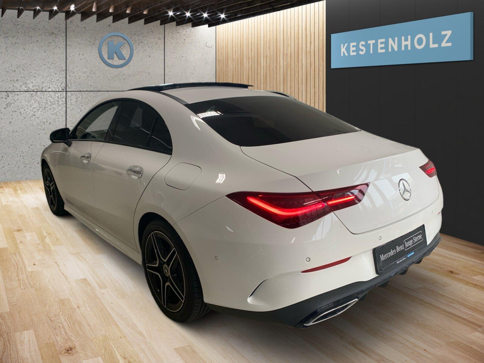 Mercedes-Benz CLA 200 Coupé AMG*NIGHT*AHK*RFK*STHZ*PANO*DISTR