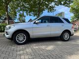 Mercedes-Benz ML 350 BlueTEC 4MATIC - Mercedes-Benz ML 350: Bluetec