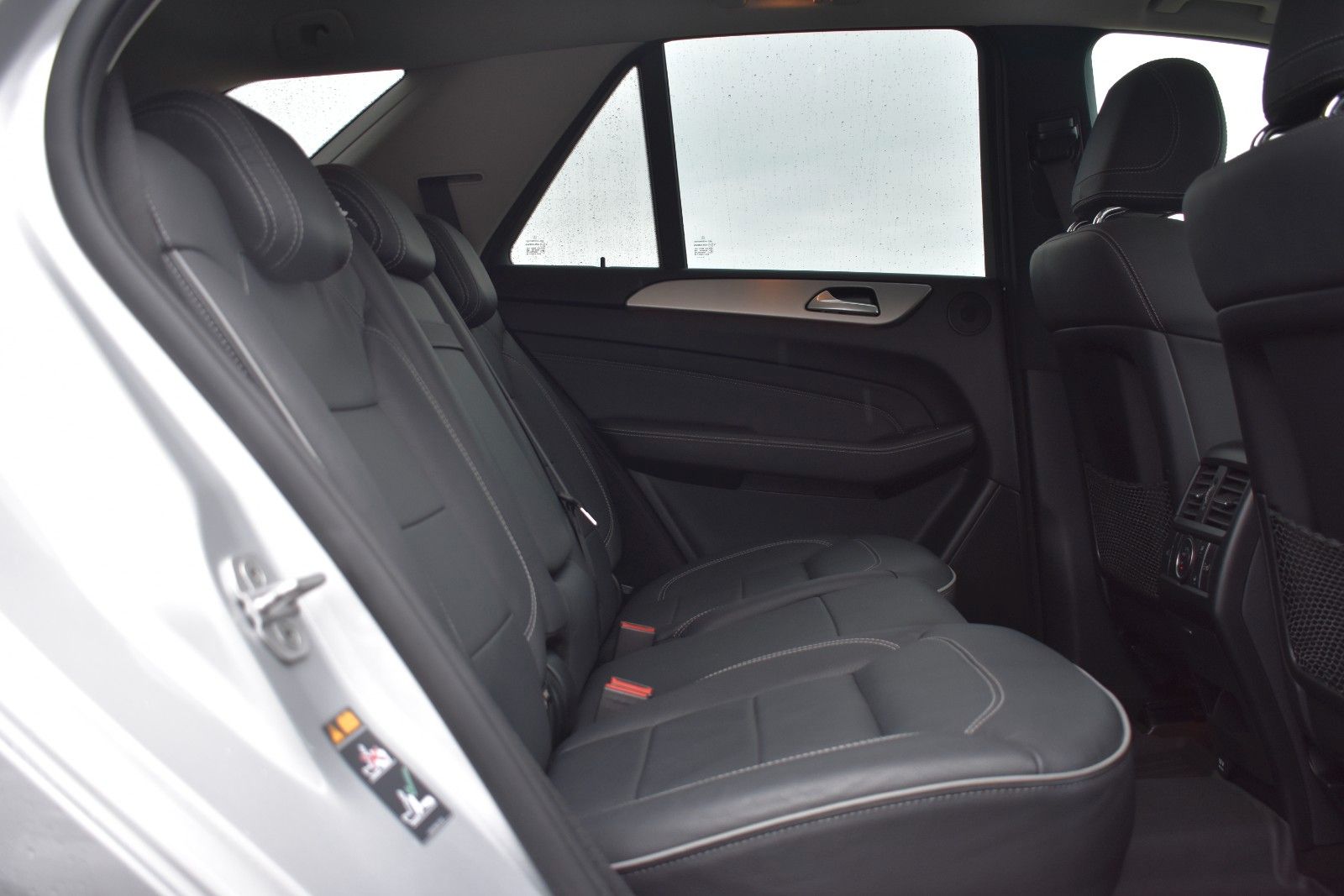 Fahrzeugabbildung Mercedes-Benz ML 350 CDI BlueTec 4Matic AHK/PANO/DISTRONIC