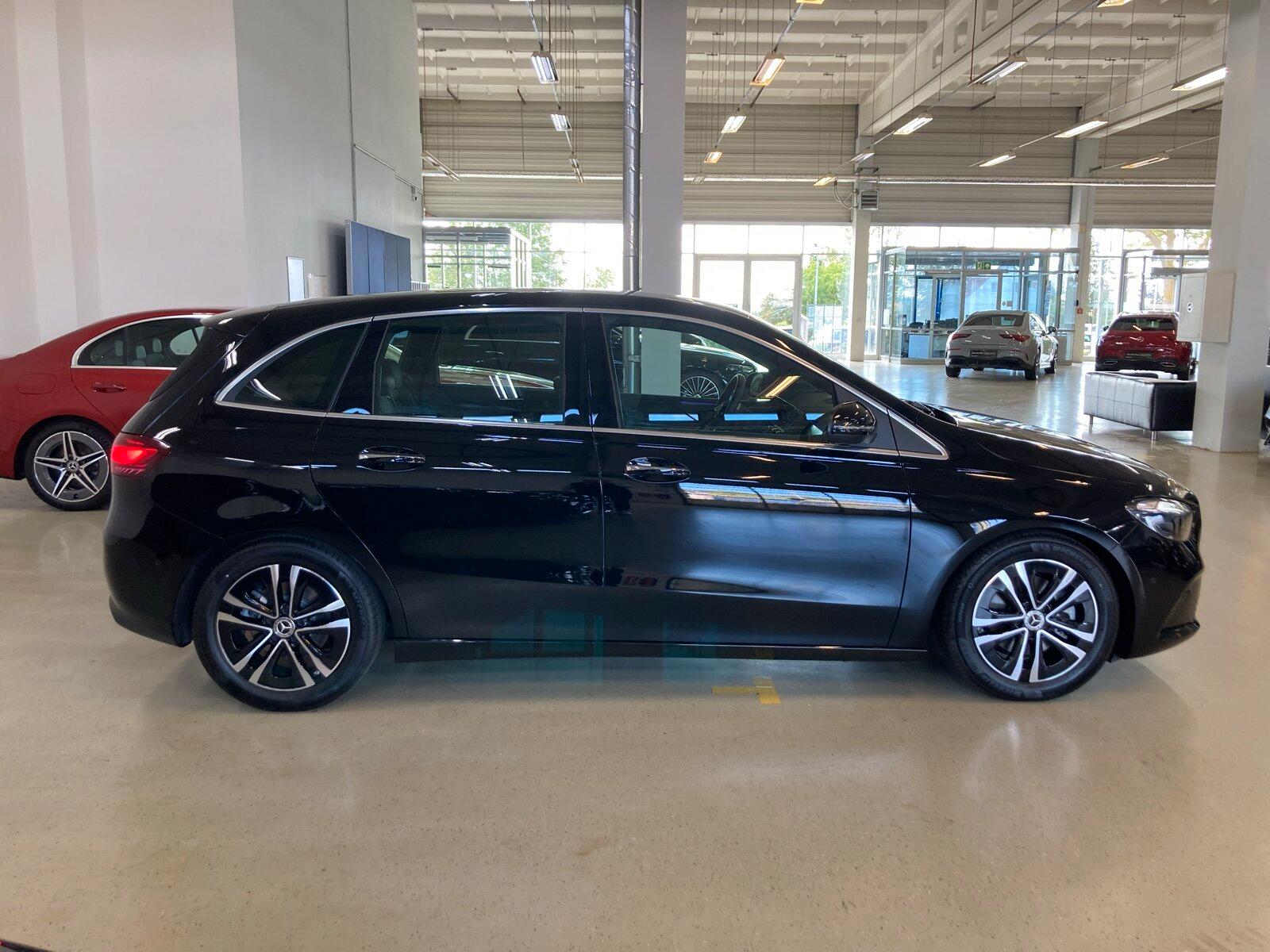Mercedes-Benz B-Class Prog Distr MBUX RüCam Spur WinterP AHK, миниатюра 8