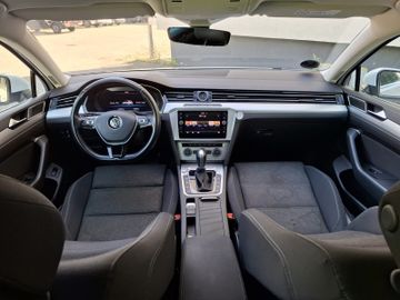 Volkswagen Passat Variant - 10