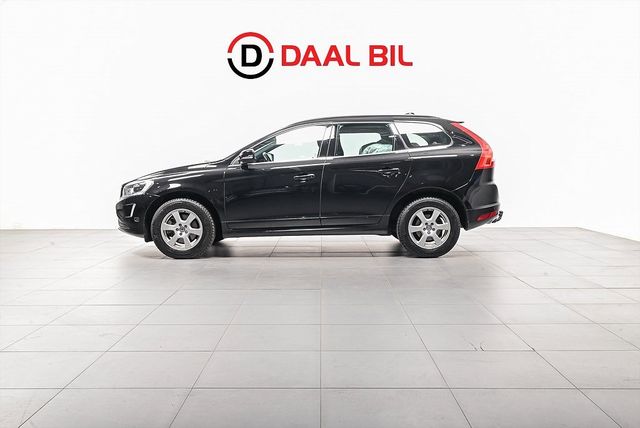 Volvo XC60 D4 AWD MOMENTUM 190HP VOC TBAR E-HEAT PDC