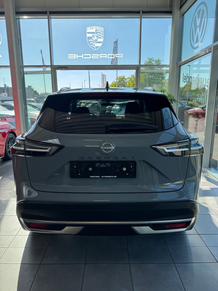 Fahrzeugabbildung Nissan Qashqai 1.3 DIG-T Xtronic N-Connecta/sofort