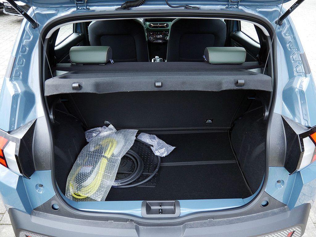 Fahrzeugabbildung Dacia Spring Extreme Electric 100 CCS-Schnellladung