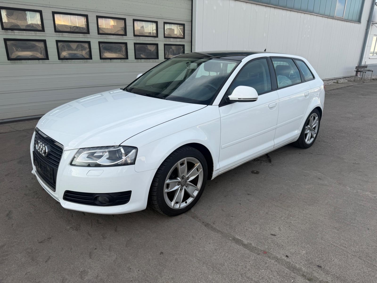 Audi A3 Sportback 1.4 TFSI Ambition B-Xenon