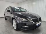 Skoda Octavia Combi DRIVE DSG SHZ CarPlay PDC Tempom. - Skoda Octavia: Combi Drive