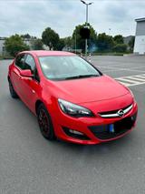 Opel Astra J zu verkaufen - Opel Astra: Verkaufen
