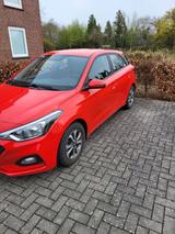 Hyundai i20 1.2 55kW Pure Pure - Hyundai i20 Pure mit Benzin-Antrieb