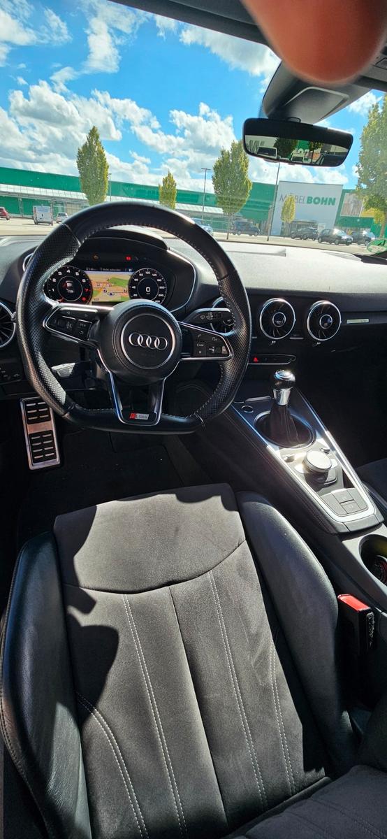 Audi TT Coupe 2.0 TFSI -