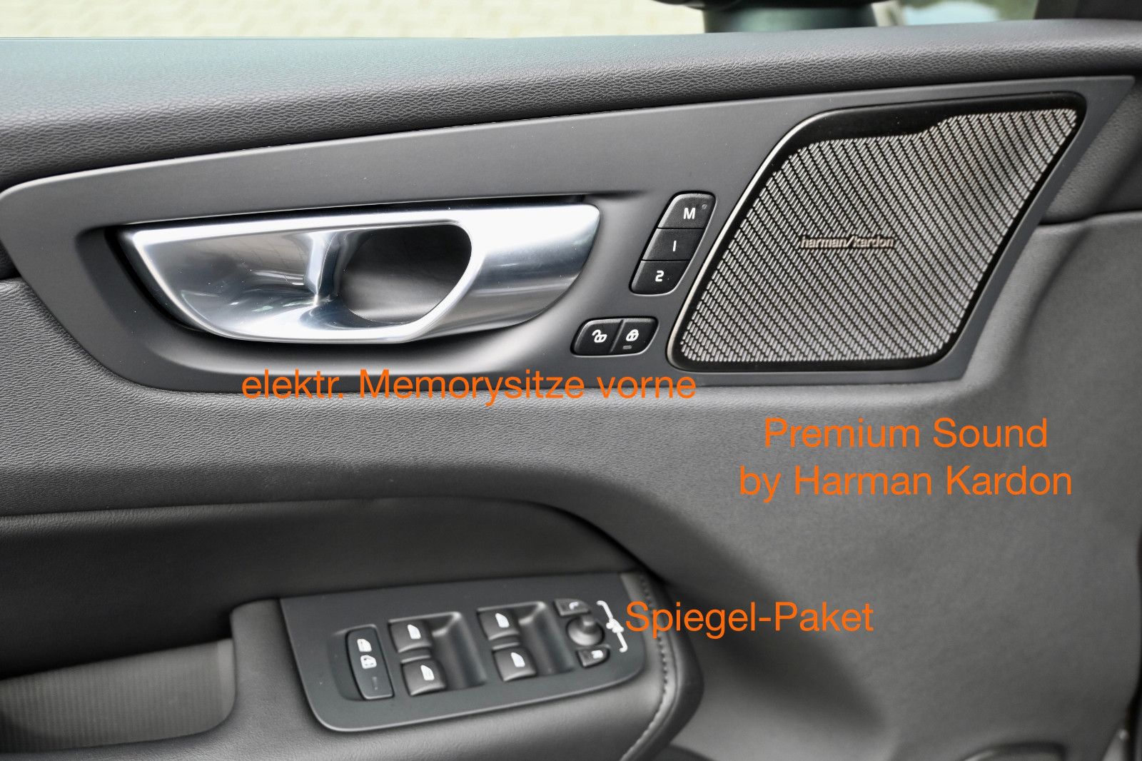 Fahrzeugabbildung Volvo XC60 B4 D Plus Dark °ACC°STANDHEIZ°360°KAM°HARM°