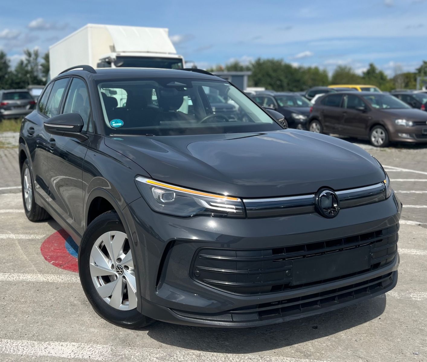 Volkswagen Tiguan 2.0 TDI 110 kW*LED*AHK*KAM*XENON