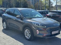 Fahrzeugabbildung Kuga Plug-In Hybrid Titanium