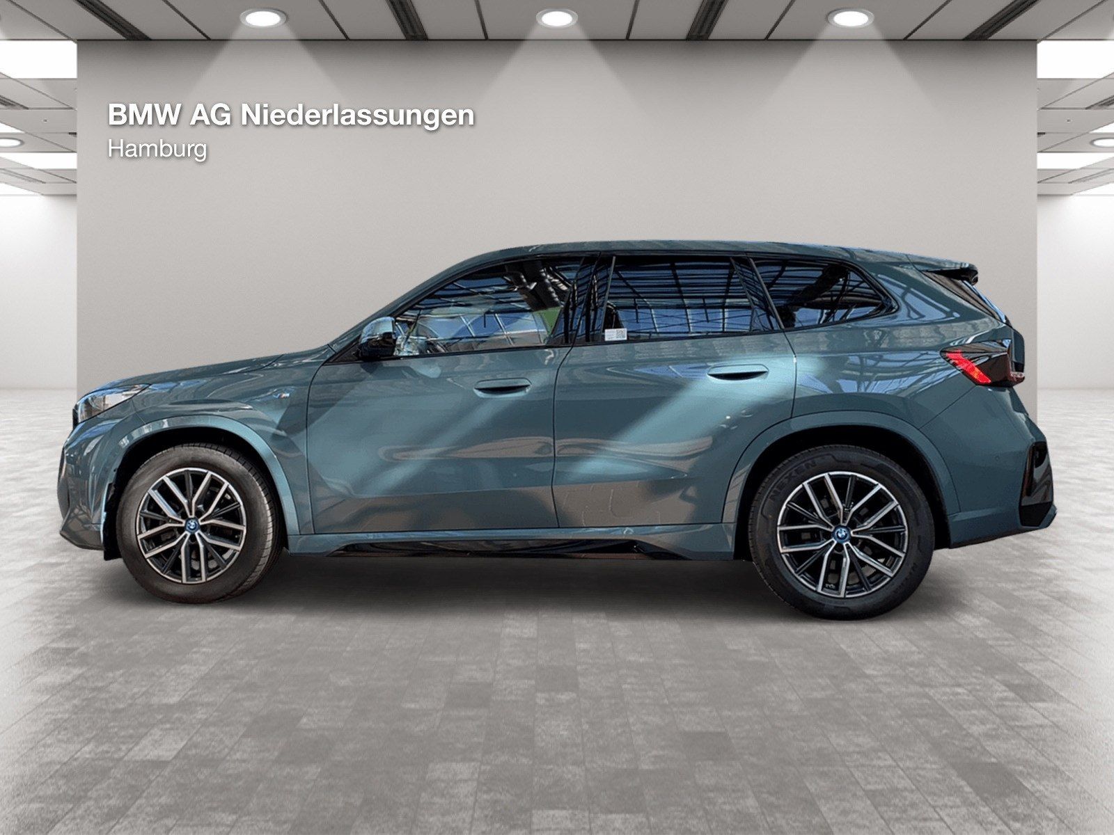 BMW iX1 eDrive20 M Sport Driv.Assist+ Harman/K LED foto 2