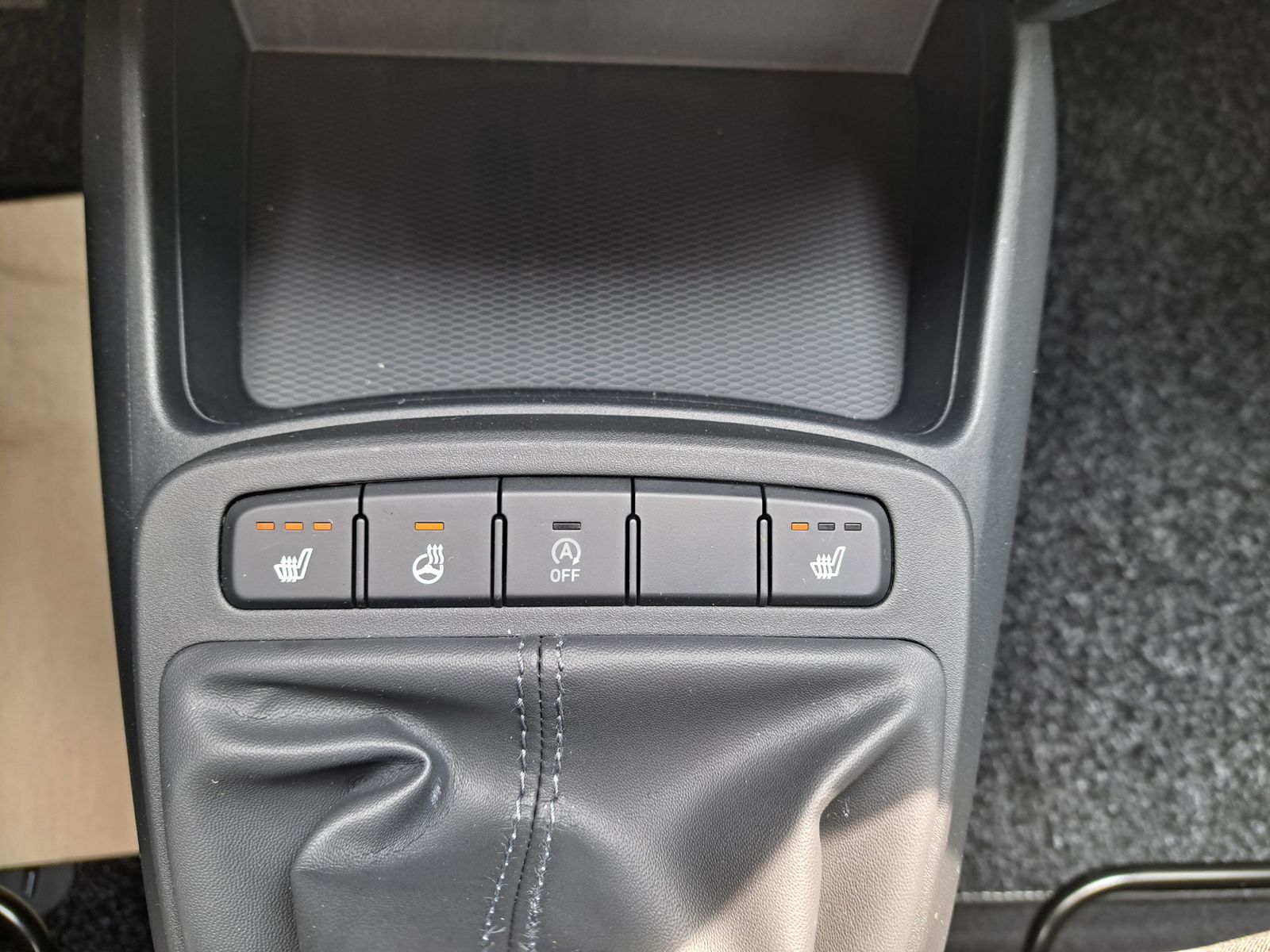 Fahrzeugabbildung Hyundai i10 1.0 MODELL 2025 NAVI WINTERPAKET KAMERA DAB