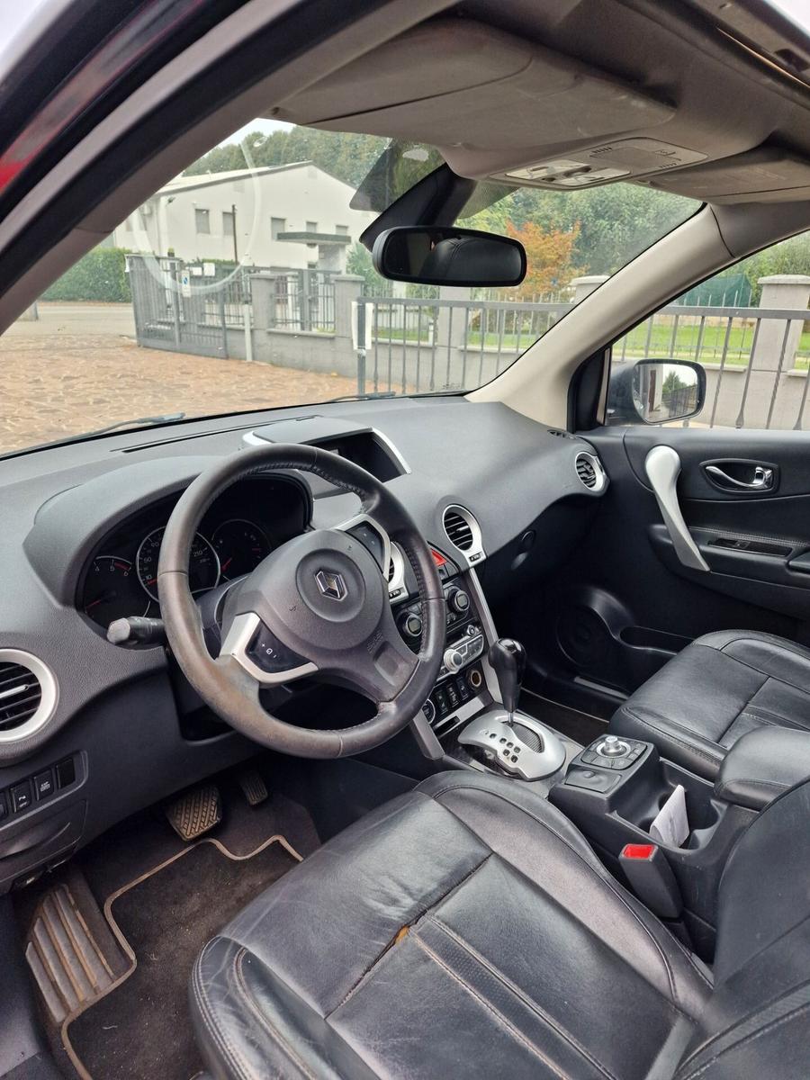 Renault Koleos 2012 — photo 8