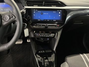 Fotografie 17 des Opel Corsa 1.2 Direct Injection Turbo Automatik GS