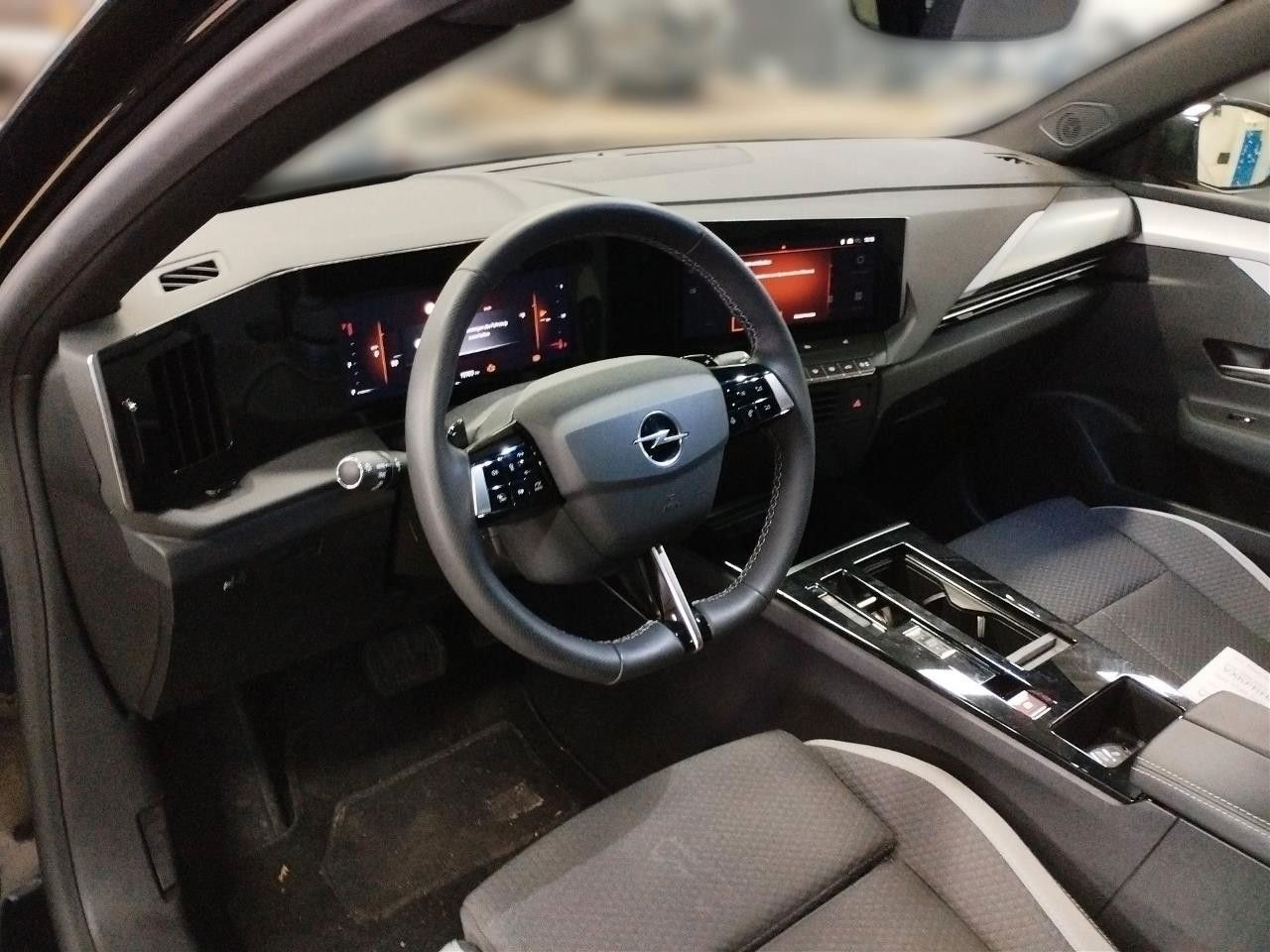 Fahrzeugabbildung Opel Astra L ST 1.2T EDITION AT-8 NAVI/LED/SPORT/DAB+