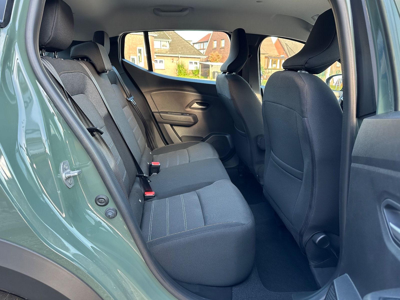 Fahrzeugabbildung Dacia Sandero Stepway Expression CVT LED/PDC/Carplay