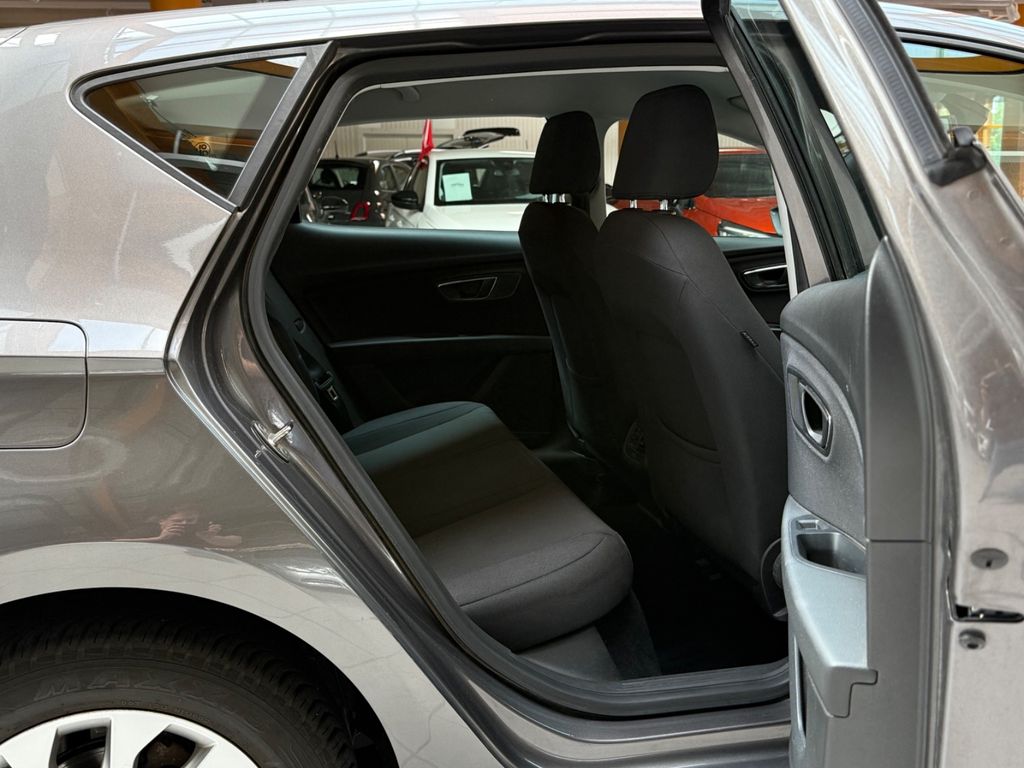 SEAT Leon Style|AUX|Klima|Tempomat|MFL SEAT Leon Style|AUX|Klima|Tempomat|MFL