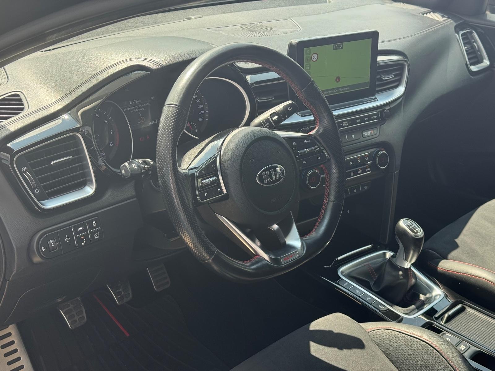 Kia pro cee'd GT Schalter Navi Kamera