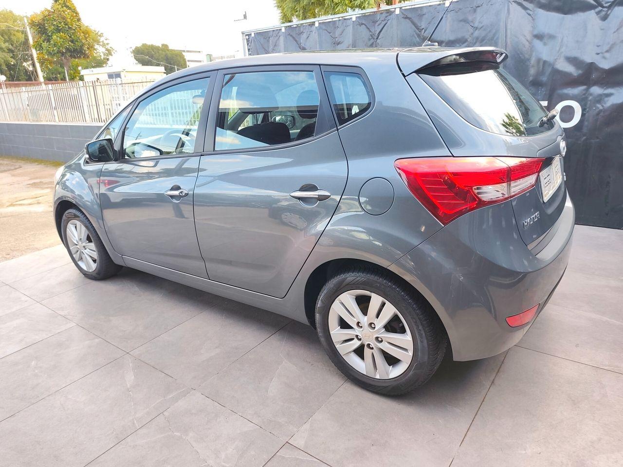 Hyundai ix20 2011 — engine 1.396 cm³, 90 HP (66kW)
