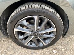 Fahrzeugabbildung Hyundai i30 1.0 T-GDI AAC SHZ KAMERA ALU ALLWETTER