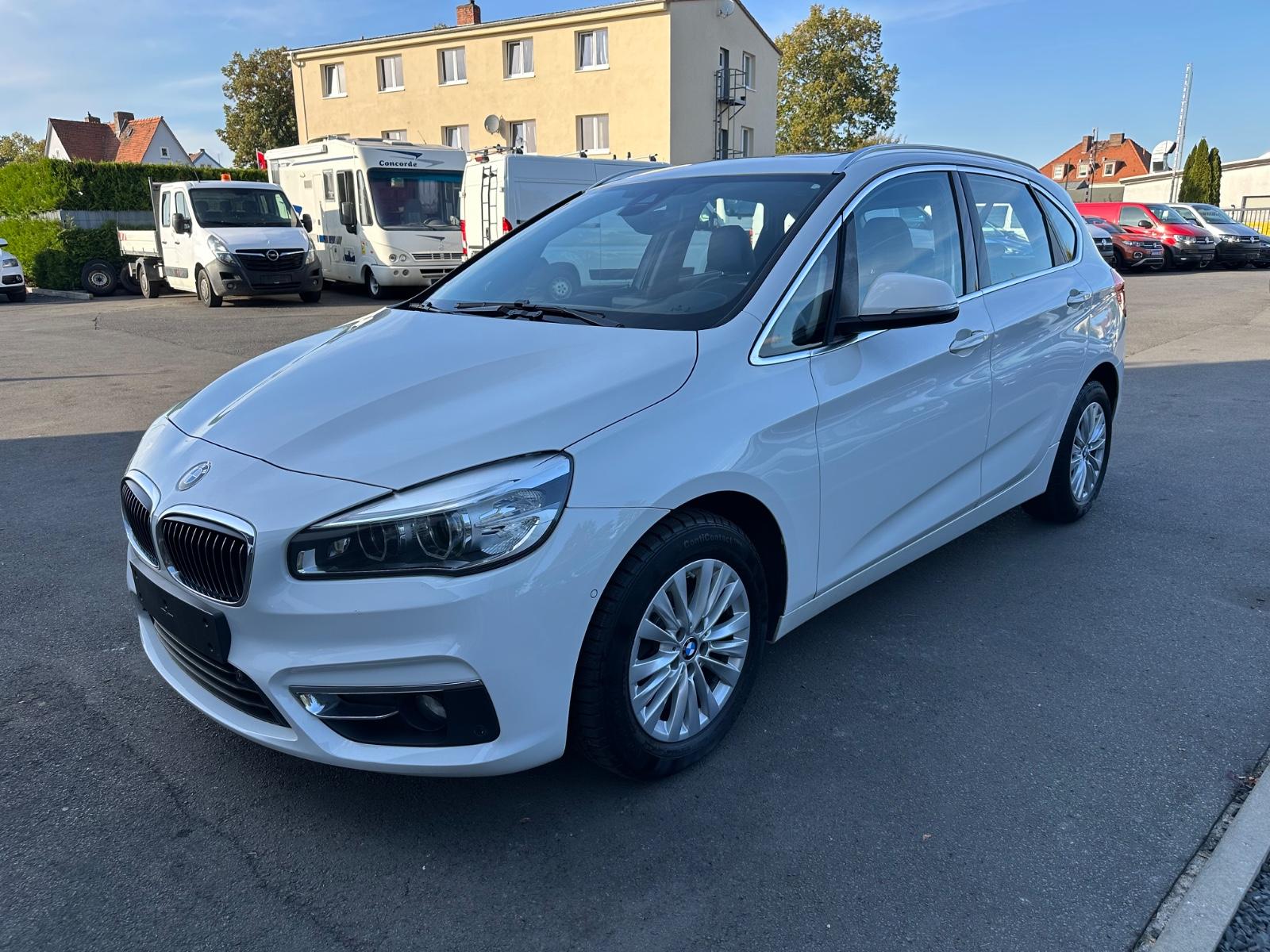 BMW 218