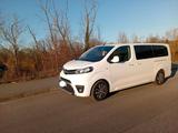 Toyota Proace Verso 2.0 L2 Shuttle Comfort - Toyota Verso Gebrauchtwagen in Hamburg