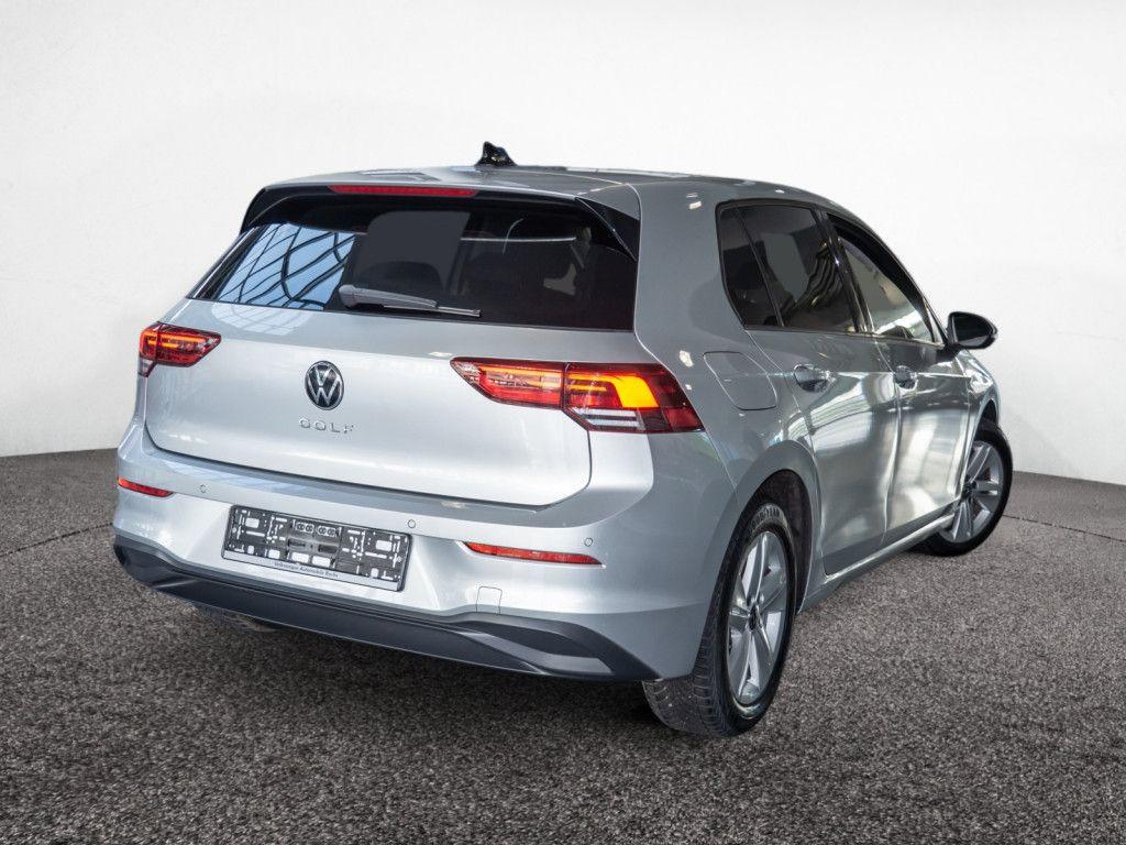 Volkswagen Golf VIII 2.0 TDI Life Kamera Navi LED Sprachst., миниатюра 4