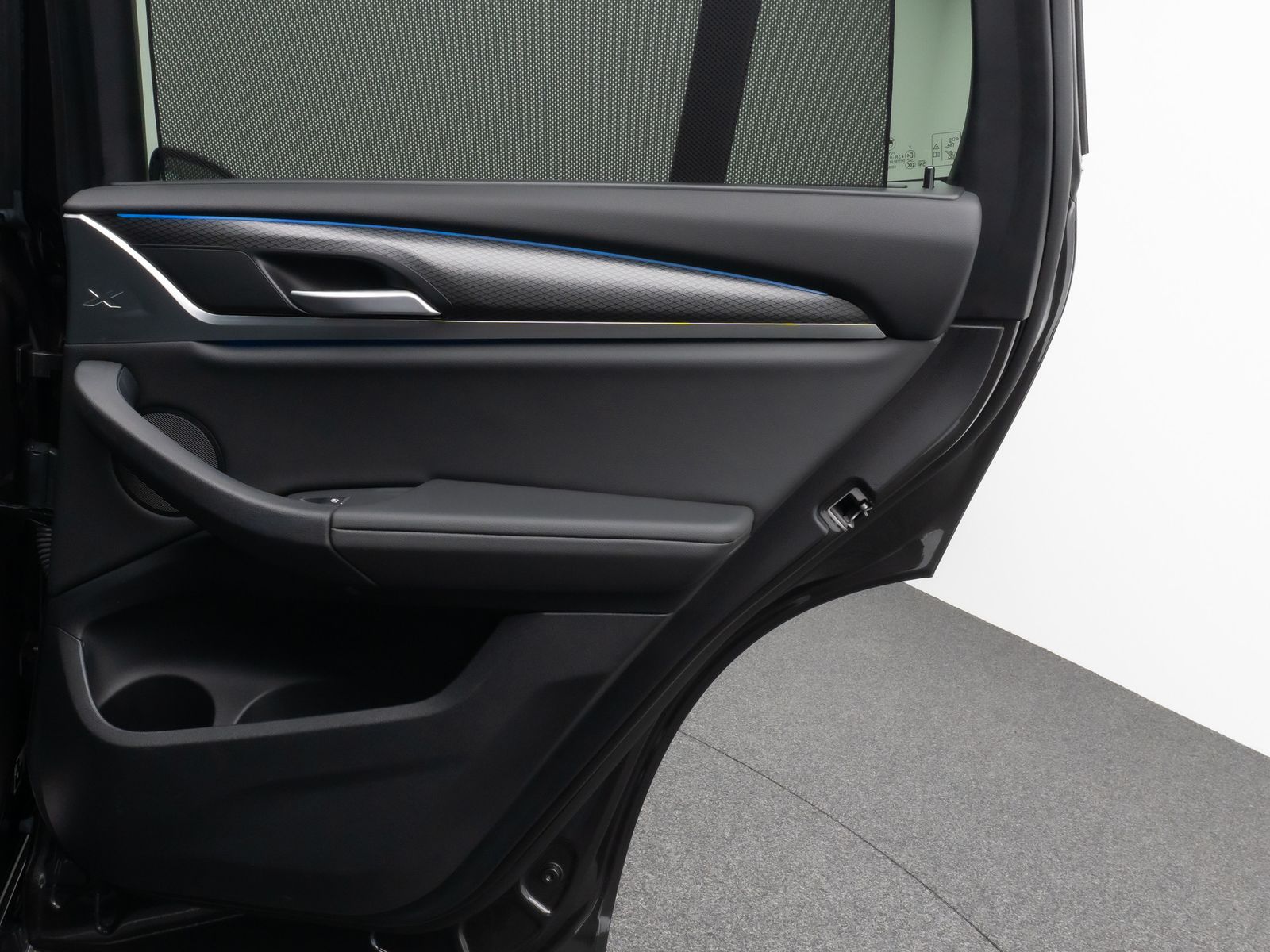 Fahrzeugabbildung BMW X3 xD30e M Sport Panorama Laser 360°HUD Komfort