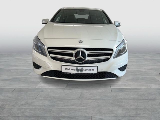 A 180 Bluetooth Navi Klima Einparkhilfe
