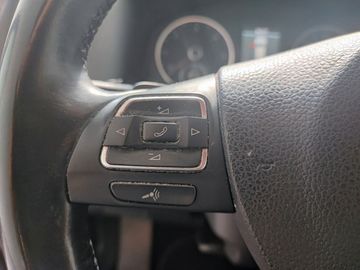 Volkswagen Tiguan - 12