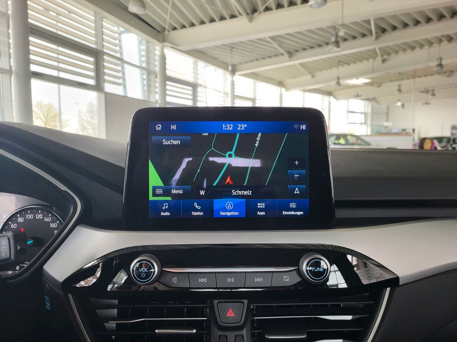 Fahrzeugabbildung Ford Kuga Plug-In/NAVI/SITZHZG./AHK/PDC