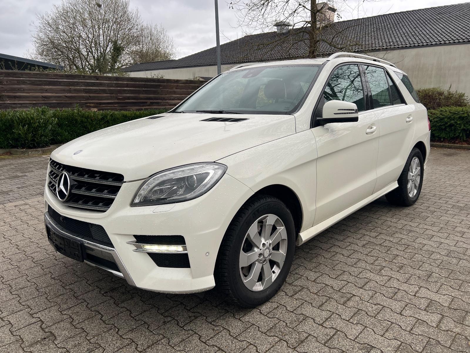 Mercedes-Benz ML 350 CDI BlueTec AMG Paket