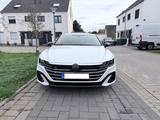 Volkswagen Arteon S.B. R-Line DSG HUD AHK Std-Hzg Voll! - Volkswagen Arteon in Bonn