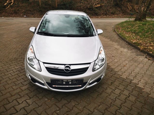 Opel Corsa D Edition *TOP*8/26TÜV*GEWAHR