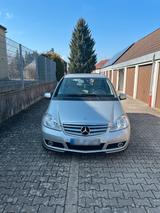 Mercedes-Benz Mercedes A200 - Mercedes-Benz A 200 aus 2010