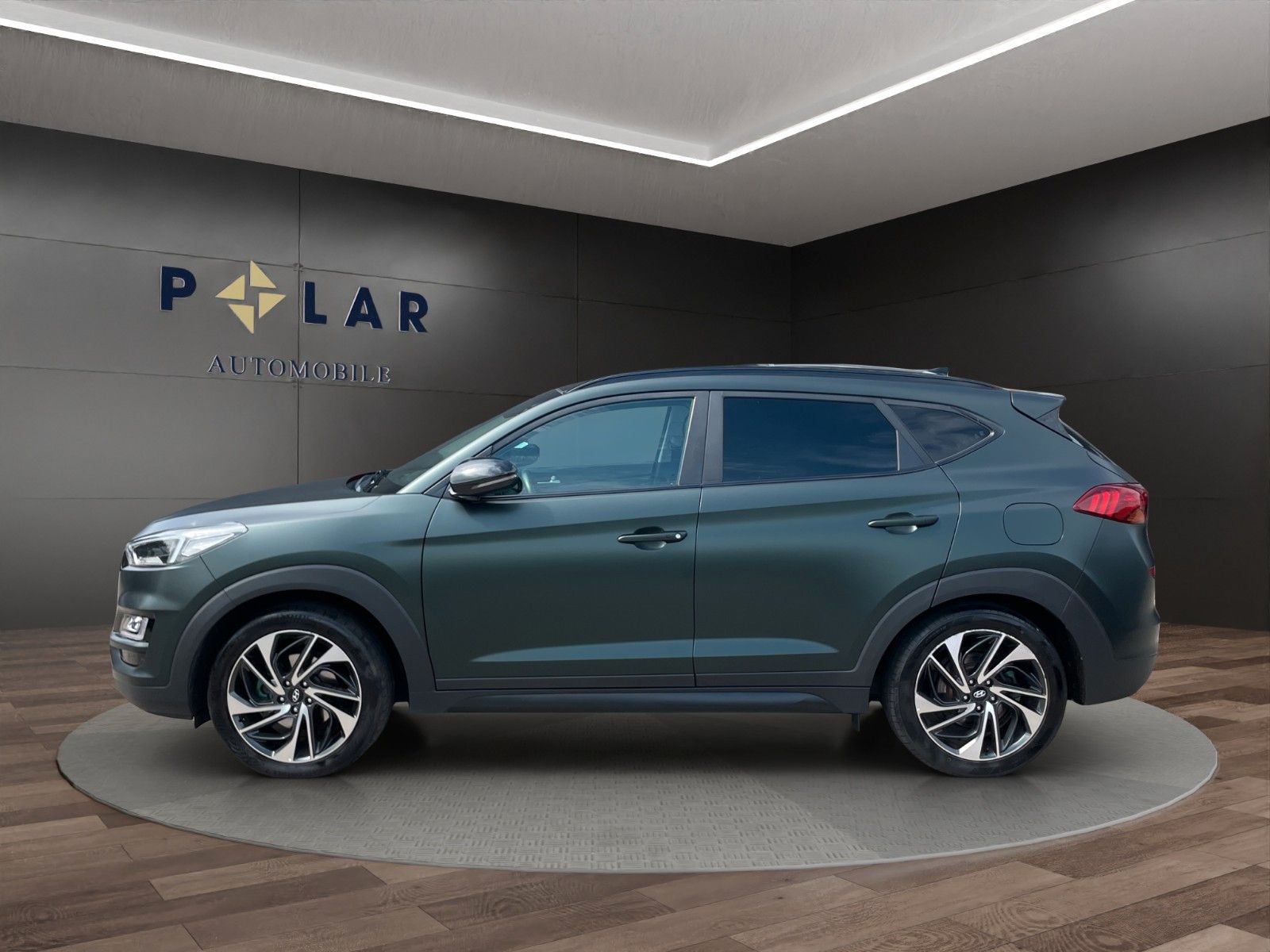 Fahrzeugabbildung Hyundai Tucson 4WD *Pano*Kamera*AHK*LED*Tempo*Carplay*