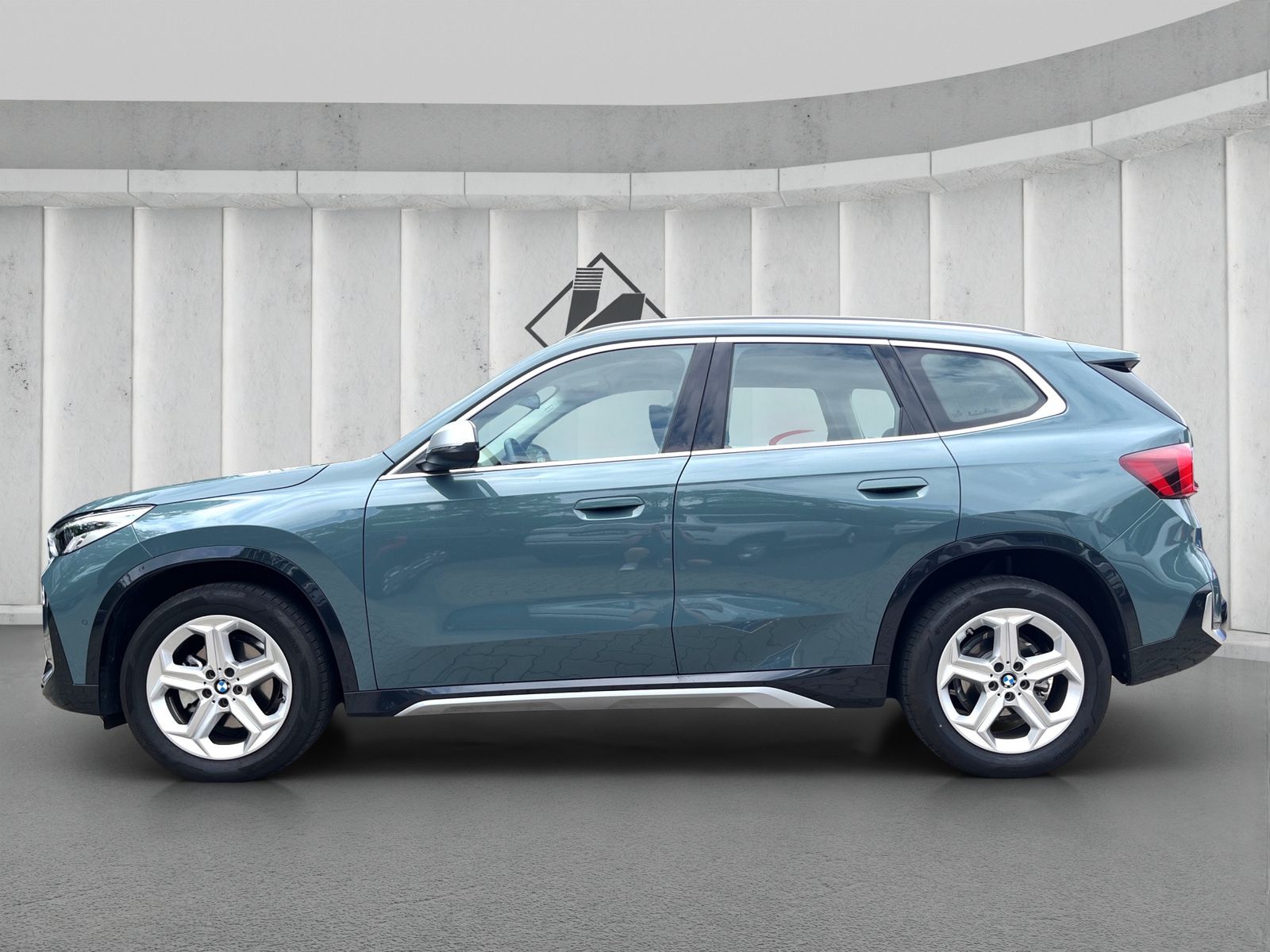 Fahrzeugabbildung BMW X1 18d sDrive*xLine*NAVI*PDC*KAMERA*u.v.m**