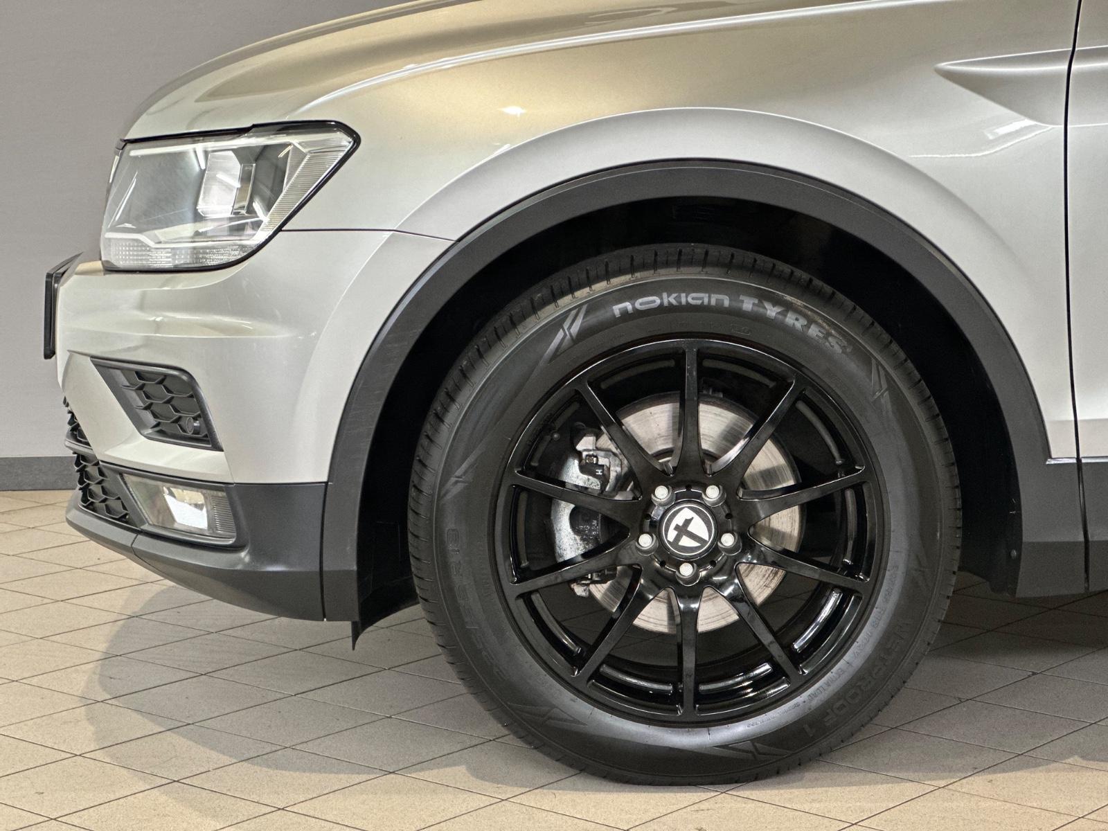 Volkswagen Tiguan Trendline BMT/App-Connect/PDC/Temp./18"