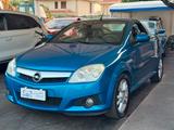 Opel Tigra TwinTop 1.4 16V Enjoy - Opel Tigra Enjoy mit Benzin-Antrieb