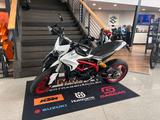 Ducati Hypermotard 939 *Desmo Service frisch* - Offers