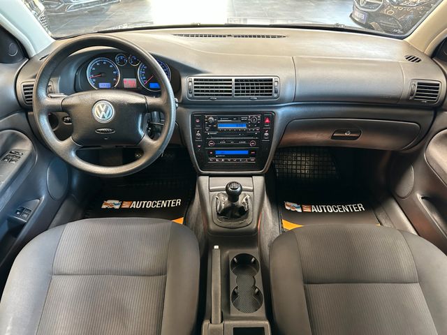 Volkswagen Passat*SZHZ*KLIMAAUTOMATIK*TÜV 092028*