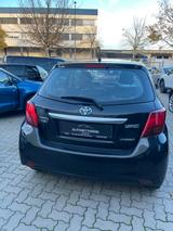 Toyota Yaris 1.5 VVT-i Comfort Hybrid Automatik|Navi - Toyota Yaris Gebrauchtwagen in Hamburg