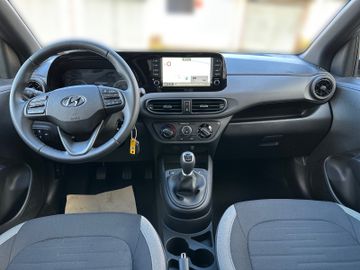 Hyundai i10 1.0 CONNECT & GO - NAVI - SOFORT