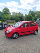 Hyundai Kleiner Roter Stadtflitzer - Hyundai Getz aus 2009