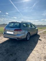 Volkswagen Golf VII 2.0 TDI Variante/ Anhängerkupplung/ HU  - : Anhänger