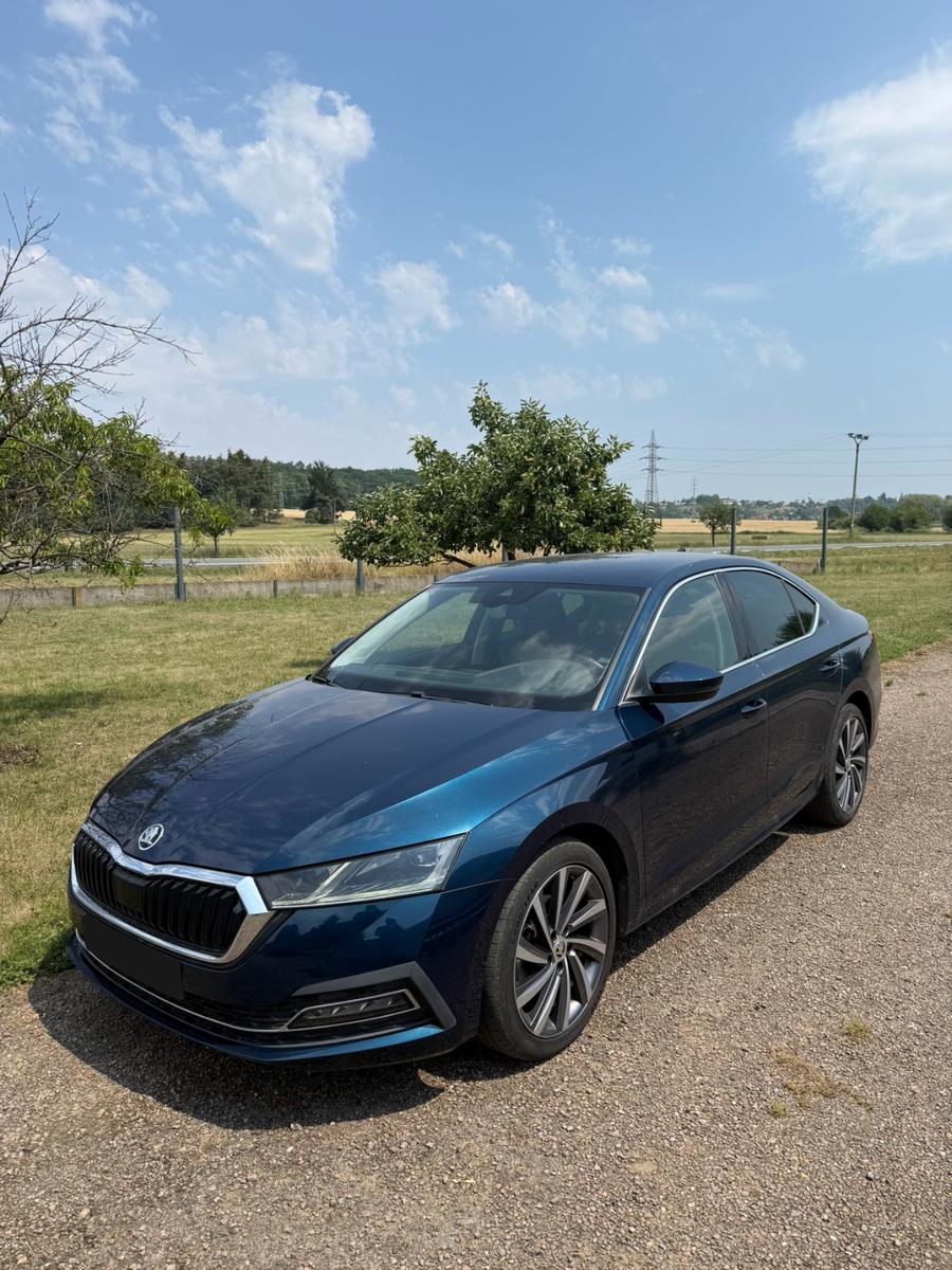 Skoda Octavia 2.0 TDI 110kW DSG STYLE