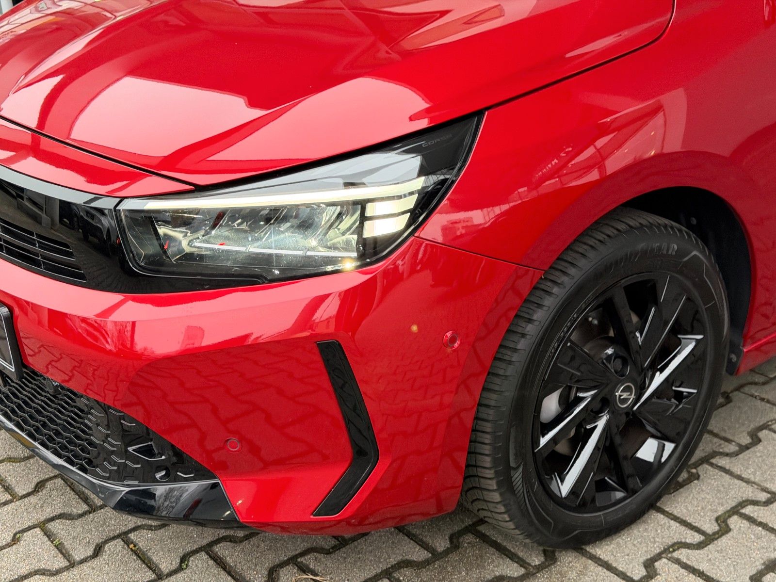 Fahrzeugabbildung Opel Corsa F GS 100 PS SHZ/Kamera/Allwetter!