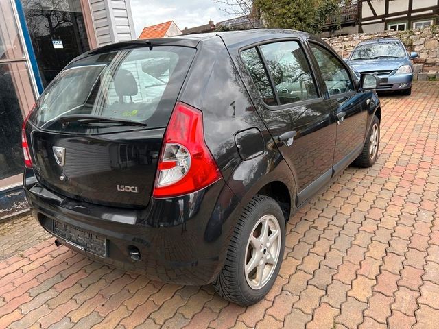 Dacia Sandero dCi 75 Eco2 Lauréate II KLIMAANLAGE